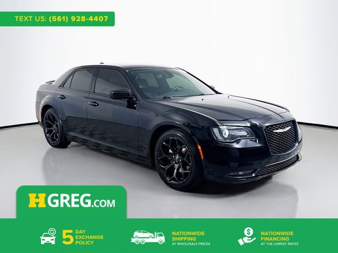 Used 2019 Chrysler 300 S RWD image 1