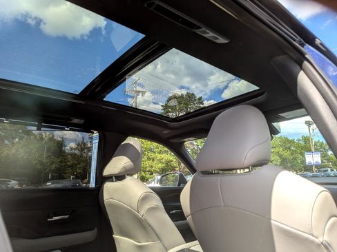 Used 2024 Toyota Grand Highlander AWD Hybrid image 53