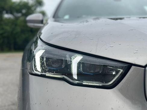 New 2026 BMW 530i xDrive w/ Premium Package AWD/4WD image 10