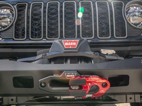 New 2026 Jeep Gladiator Rubicon w/ Steel Power Dome Hood Package AWD/4WD image 45