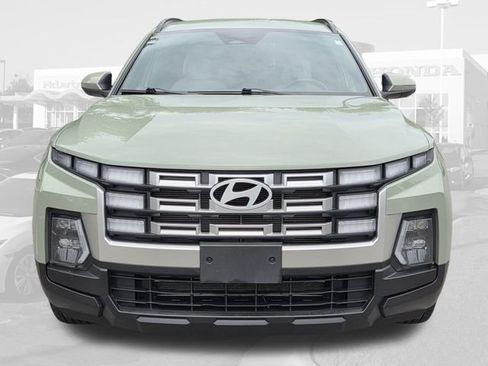 Used 2025 Hyundai Santa Cruz SEL FWD image 6