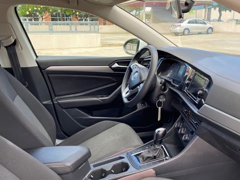 Used 2019 Volkswagen Jetta S w/ Driver Assistance Package FWD image 11