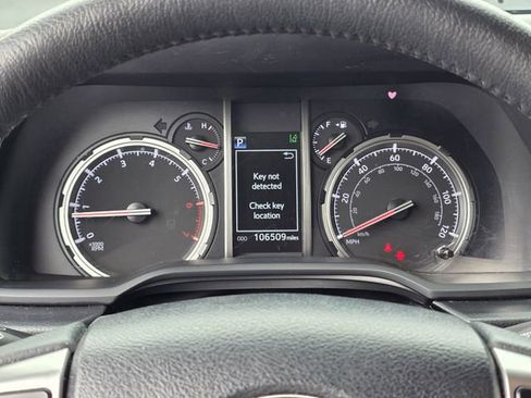 Used 2022 Toyota 4Runner TRD Sport RWD image 11