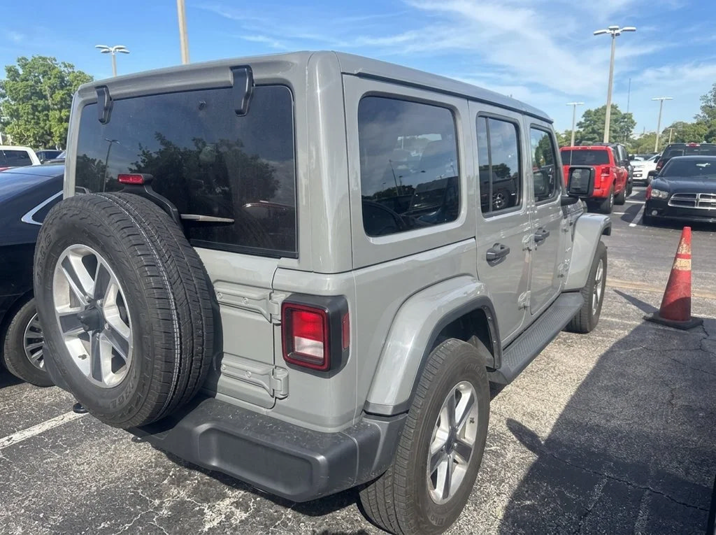 Certified 2023 Jeep Wrangler Unlimited Sahara w/ Cold Weather Group AWD/4WD image 2