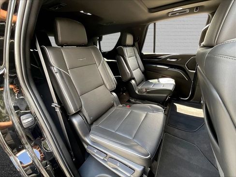 Used 2023 Cadillac Escalade Sport w/ LPO, ONYX Package AWD/4WD image 21