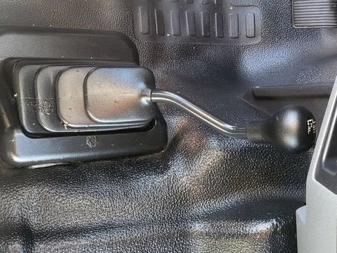 Used 2016 Ford F350 XL AWD/4WD image 30