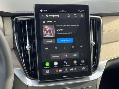 Used 2026 Volvo XC90 B6 Plus w/ Protection Package image 25