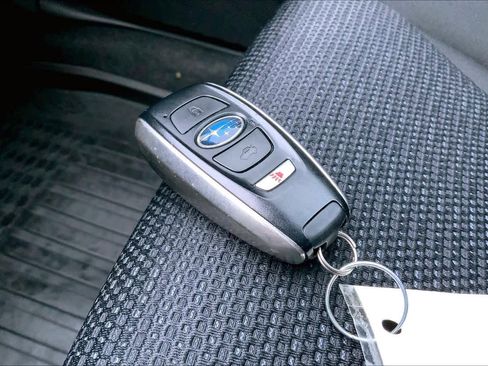 Used 2019 Subaru Impreza 2.0i Sport image 13