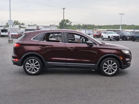 Used 2019 Lincoln MKC Select w/ Select Plus Package AWD/4WD image 8