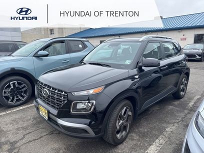 Used 2023 Hyundai Venue SEL w/ Cargo Package