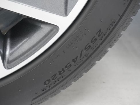 Used 2022 Hyundai Santa Fe Calligraphy FWD image 32