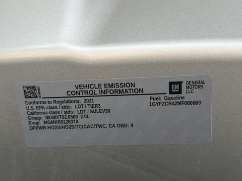 Used 2021 Cadillac XT4 Premium Luxury image 37