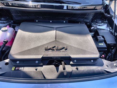 Certified 2024 Kia Niro Wind image 15