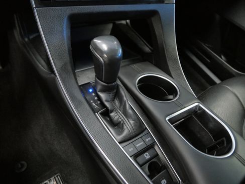 Certified 2021 Toyota Avalon XSE image 25