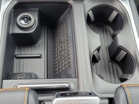 New 2025 Ford Expedition Tremor image 33