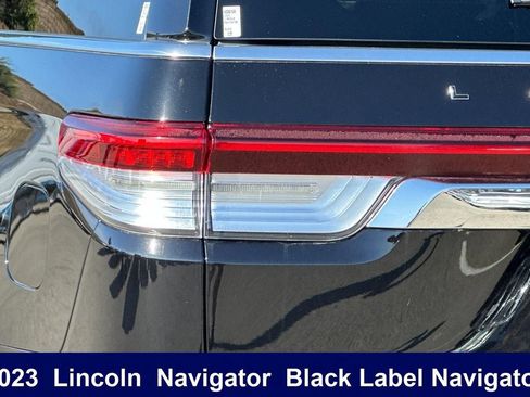 Used 2023 Lincoln Navigator Black Label AWD/4WD image 40