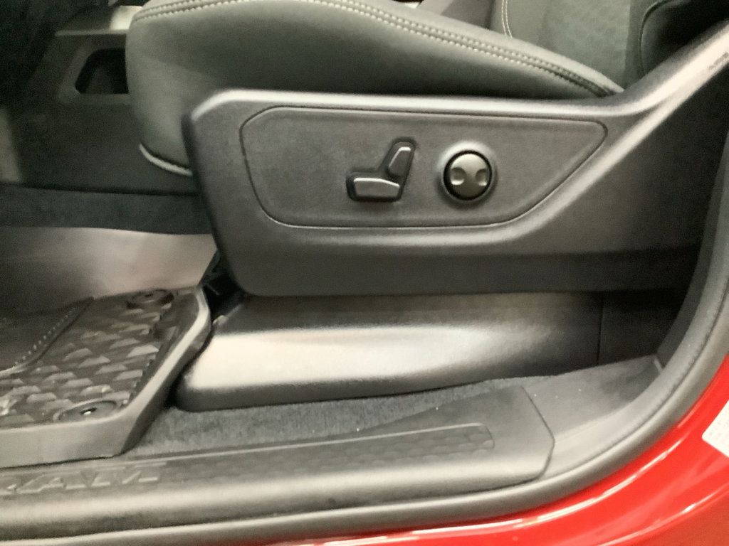 New 2026 RAM 1500 Big Horn w/ Night Edition AWD/4WD image 12