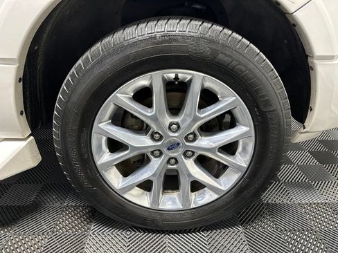 Used 2017 Ford Expedition EL Limited AWD/4WD image 12