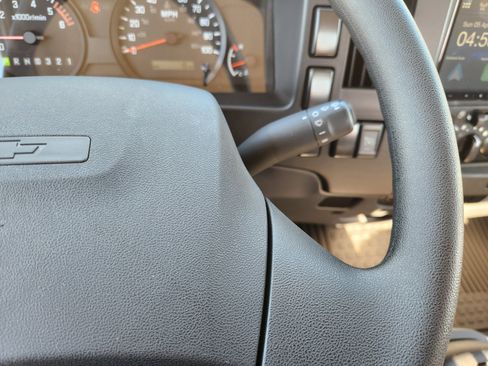 New 2025 Chevrolet Low Cab Forward 5500XG image 30