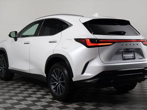 Certified 2025 Lexus NX 250 FWD image 6