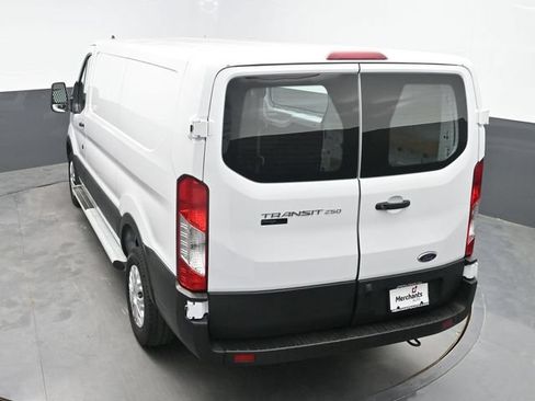 Used 2025 Ford Transit 250 Low Roof w/ Exterior Upgrade Package RWD image 33