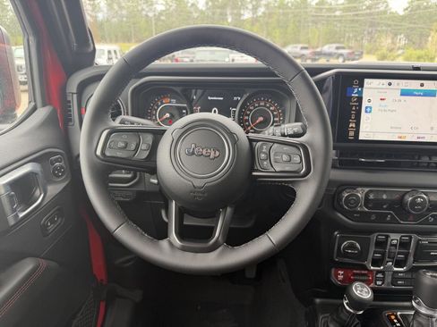 New 2026 Jeep Wrangler Unlimited Rubicon AWD/4WD image 8