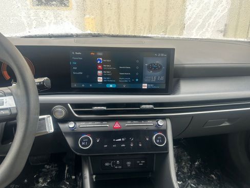 Used 2025 Hyundai Sonata SEL image 18