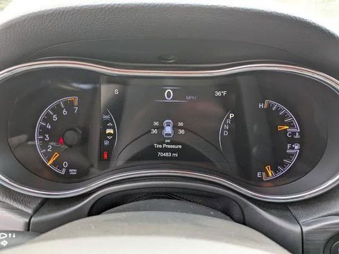 Certified 2022 Jeep Grand Cherokee Limited AWD/4WD image 17