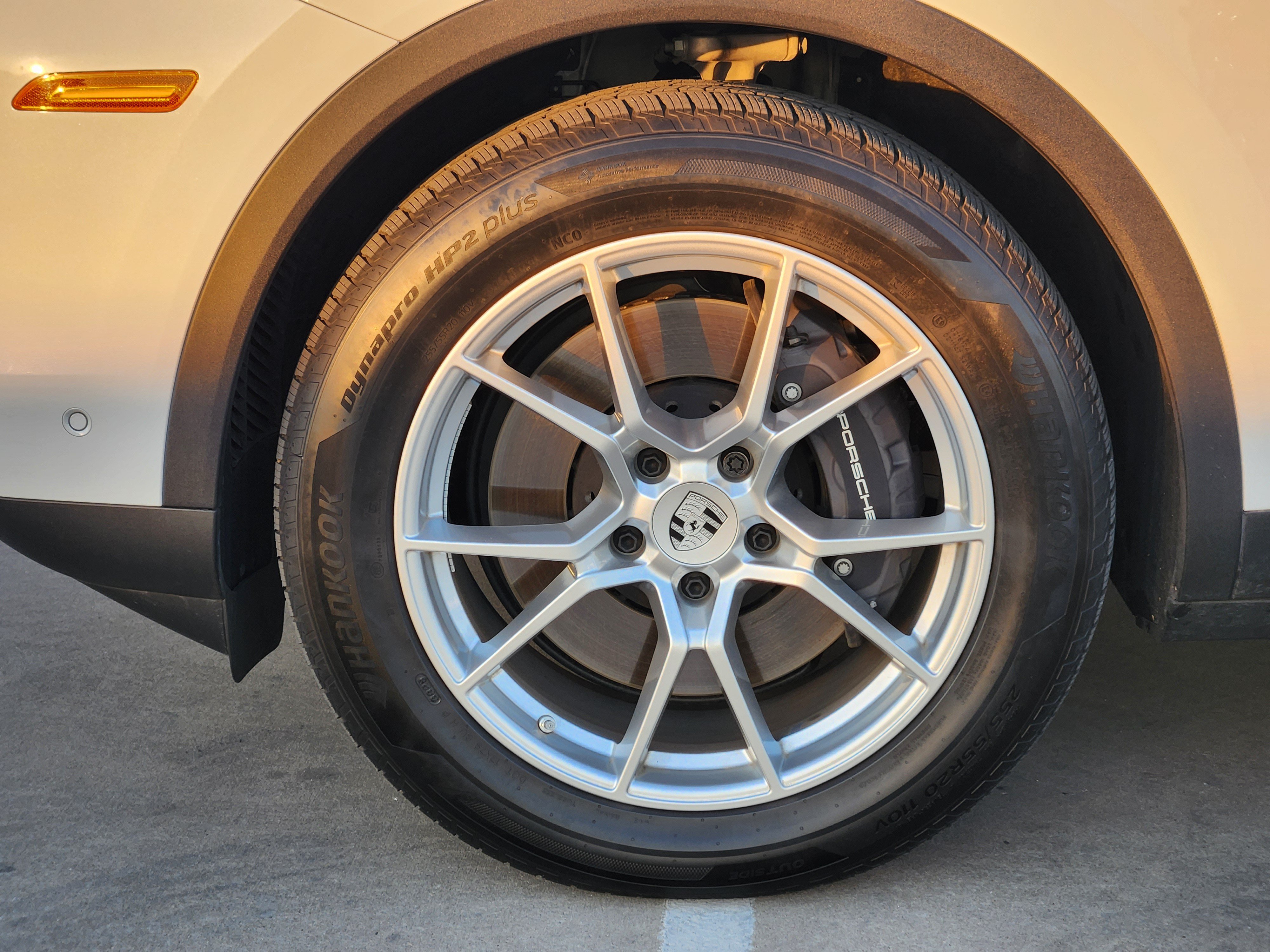 Certified 2026 Porsche Cayenne AWD/4WD image 13