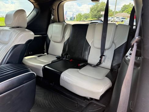 Used 2019 INFINITI QX80 Limited w/ All-Season Package AWD/4WD image 15