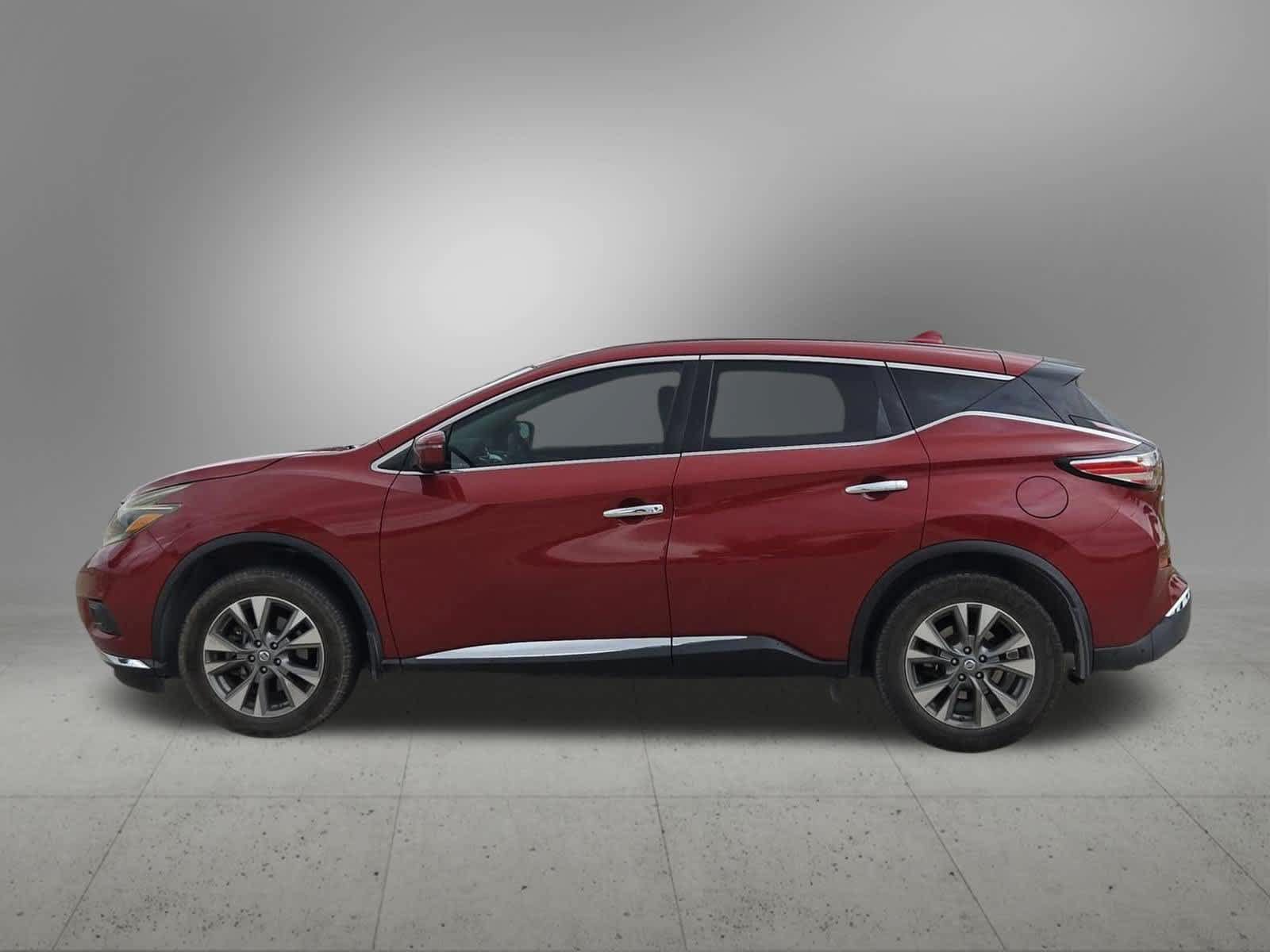 Used 2018 Nissan Murano S FWD image 3