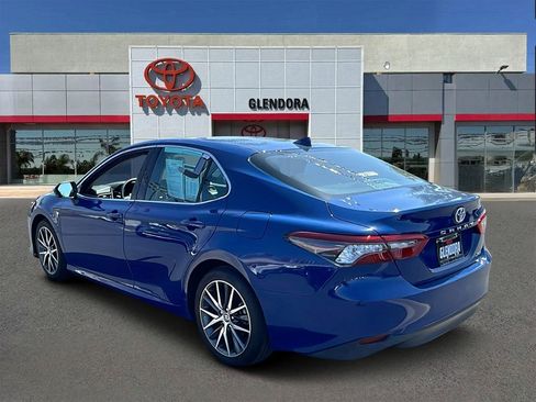 Used 2024 Toyota Camry XLE FWD image 5