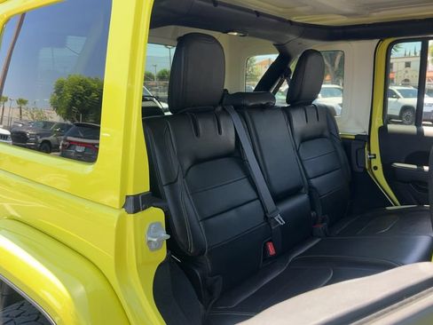 Used 2023 Jeep Wrangler Unlimited Sahara w/ Cold Weather Group AWD/4WD image 13