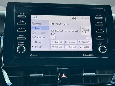 Used 2021 Toyota Camry SE image 23