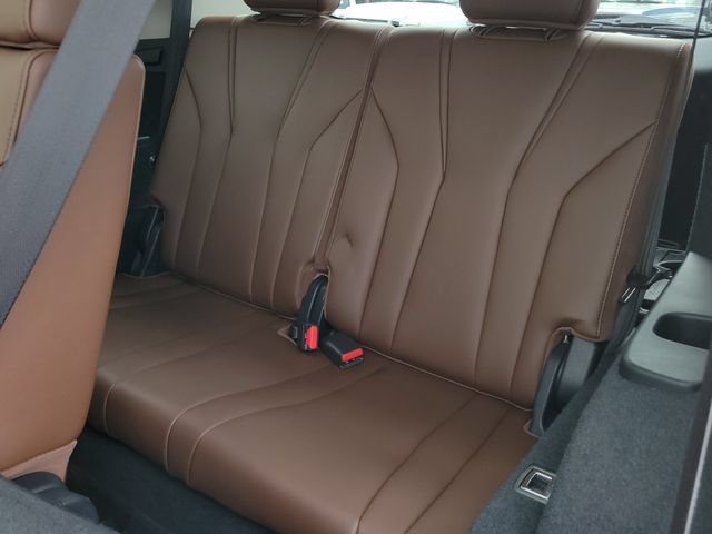 Used 2022 Acura MDX w/ Advance Package AWD/4WD image 15
