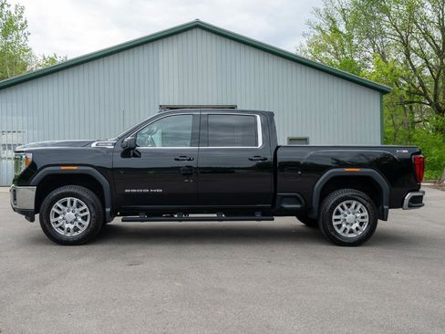 Used 2020 GMC Sierra 2500 SLE w/ Preferred Package AWD/4WD image 7
