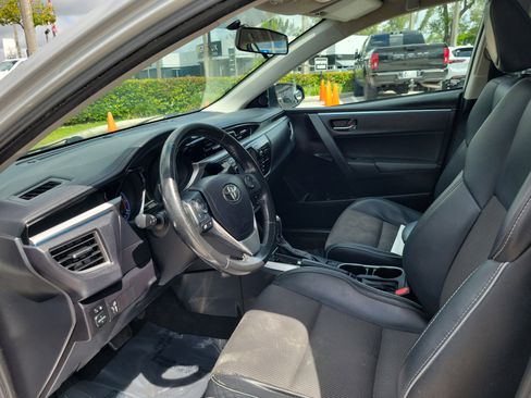 Used 2014 Toyota Corolla S FWD image 15