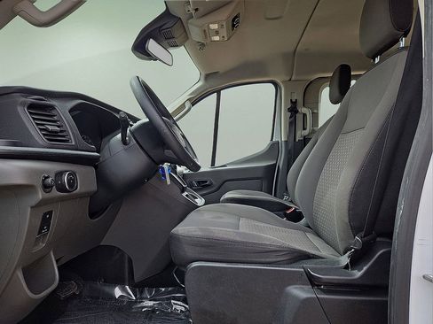 Used 2024 Ford Transit 350 XLT image 23