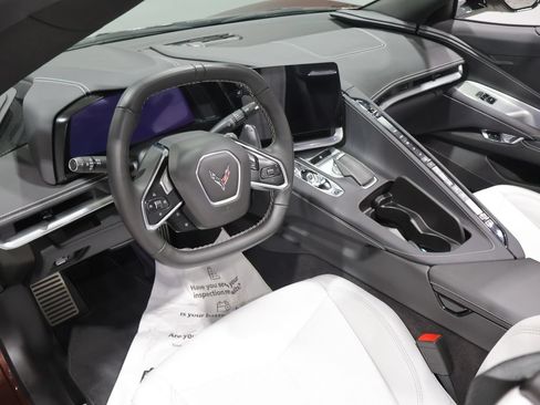 Used 2023 Chevrolet Corvette Stingray Convertible w/ Z51 Performance Package RWD image 25