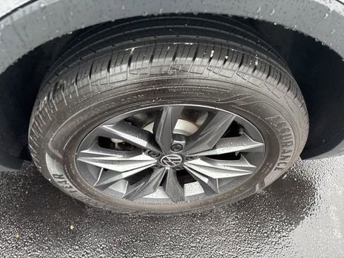 Certified 2024 Volkswagen Tiguan Wolfsburg Edition AWD/4WD image 4