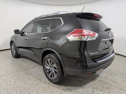 Used 2016 Nissan Rogue SL image 5