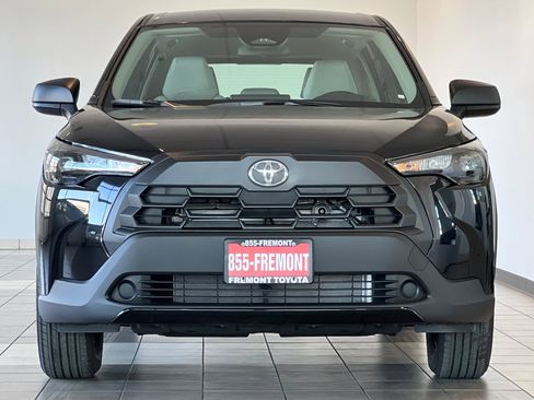 Certified 2026 Toyota Corolla Cross L image 9