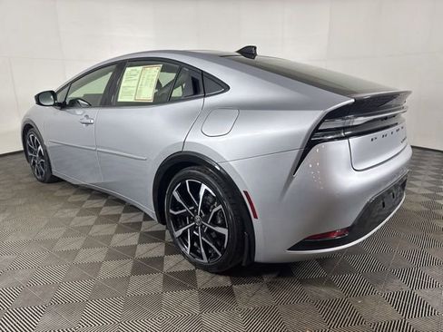 Used 2024 Toyota Prius Prime FWD image 6