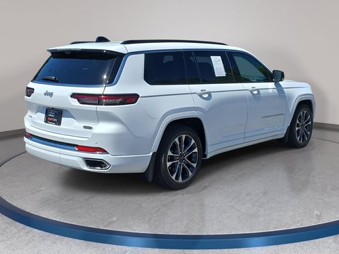 Used 2024 Jeep Grand Cherokee L Overland w/ Advanced Protech Group III AWD/4WD image 5