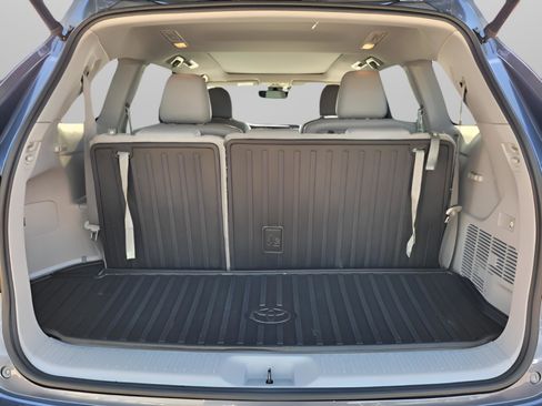 Certified 2019 Toyota Highlander Limited image 31