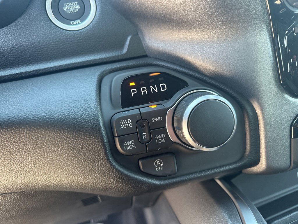 New 2026 RAM 1500 Big Horn AWD/4WD image 28
