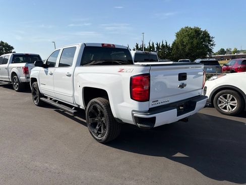 Used 2018 Chevrolet Silverado 1500 LT w/ All Star Edition AWD/4WD image 4