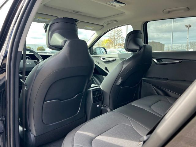 New 2026 Kia Niro Wave w/ Wave Preserve Package FWD image 13