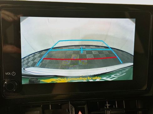 Used 2024 Toyota Corolla LE FWD image 19