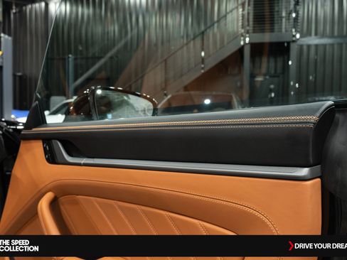 Used 2025 Porsche 911 Carrera S image 23